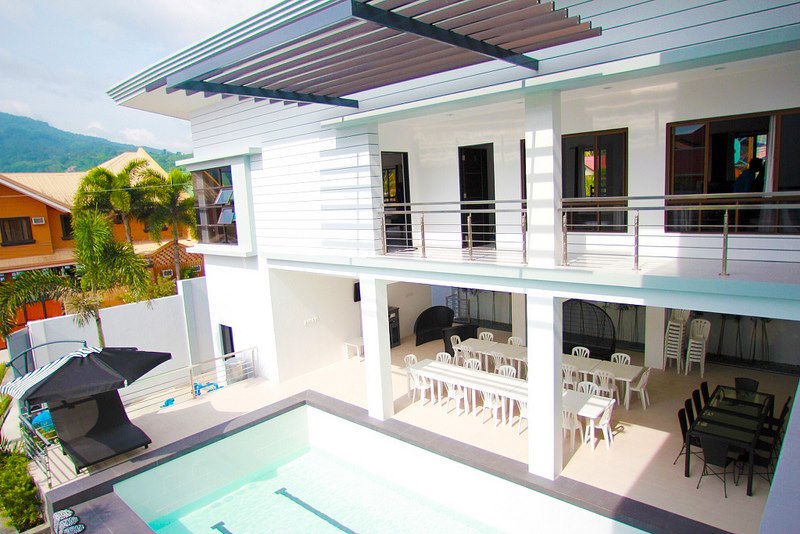 Resort For Sale Florida Pools, Calamba City, Laguna