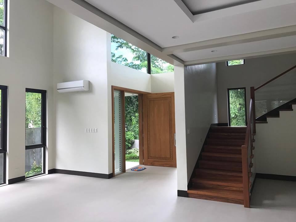 5BR House For Sale Ayala Alabang, Muntinlupa City Inside View 2
