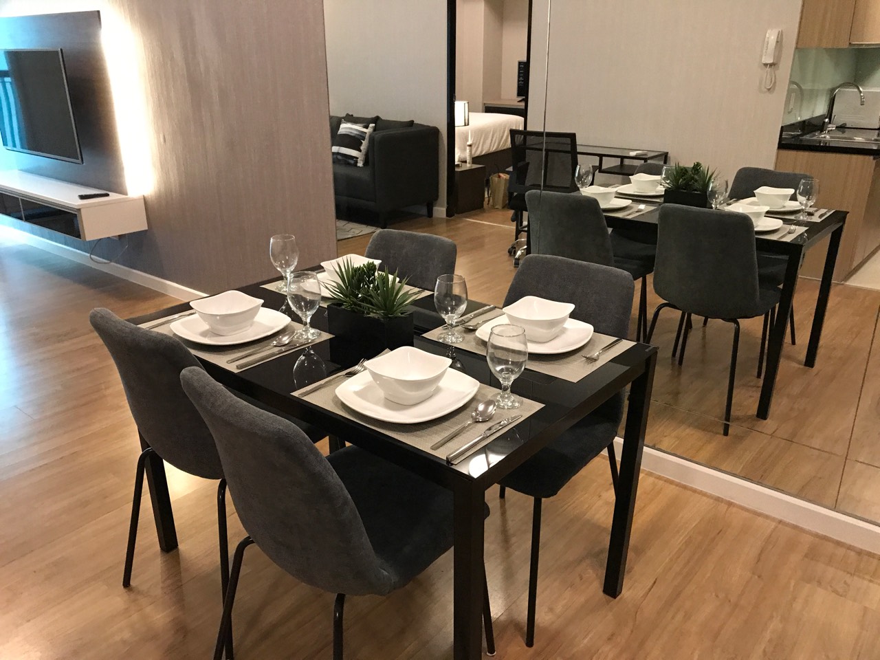 1BR Condo For Rent One Maridien Dining Area View 2