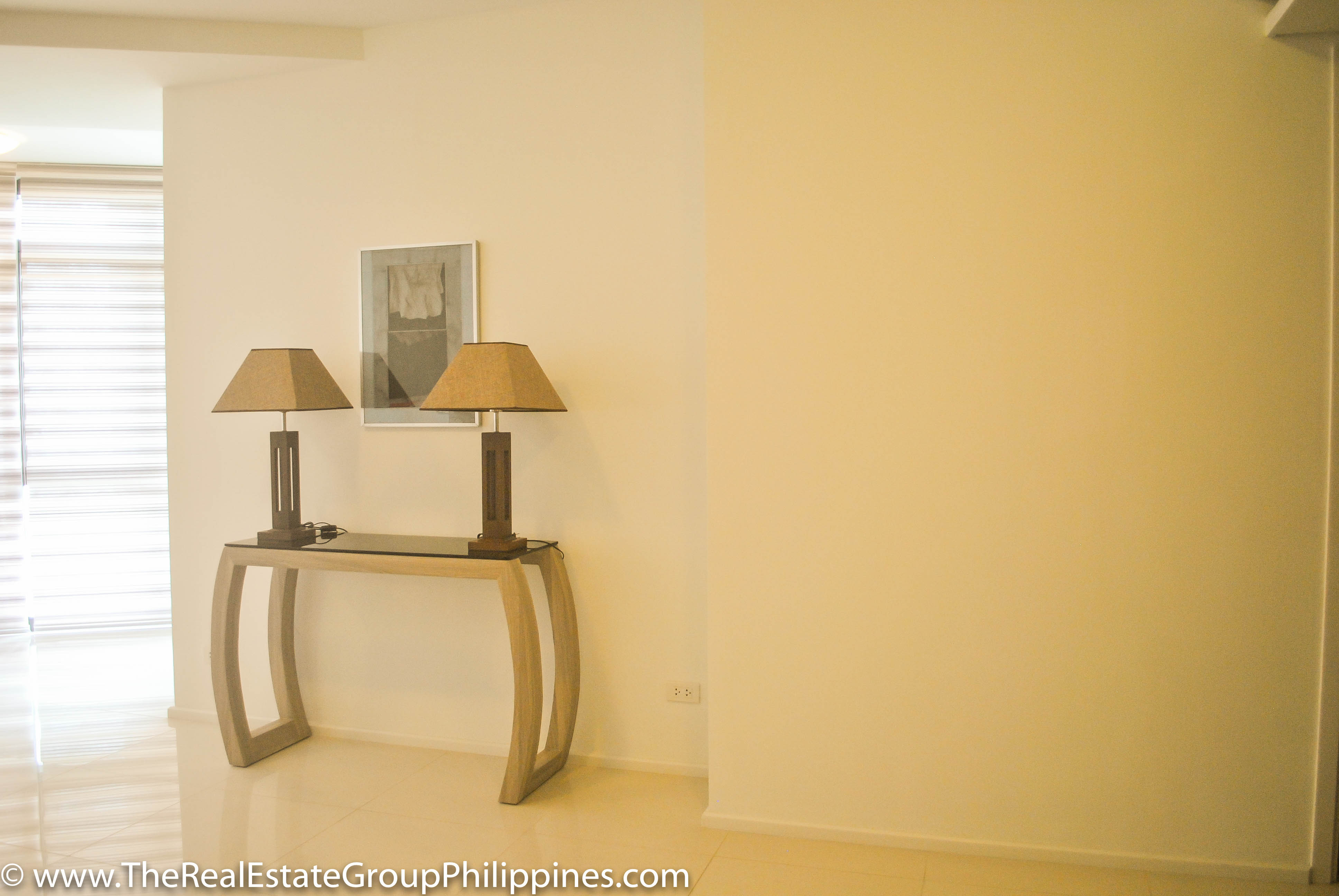 2BR Arya Residences For Rent Lamps2