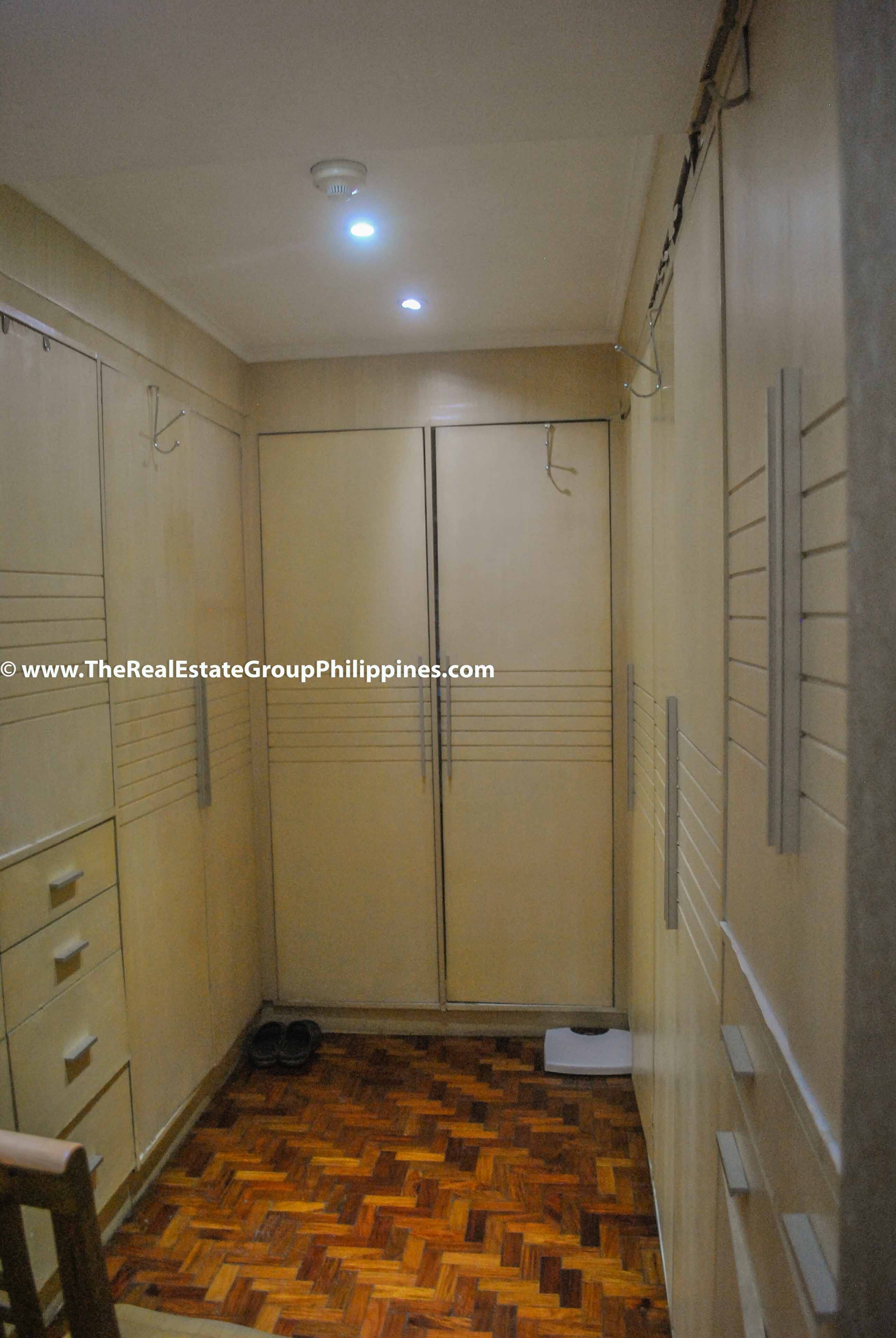 3BR For Sale Pacific Plaza Ayala 9B-33