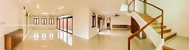 4 Bedrooms House For Rent, Portofino South, Las Piñas City-11