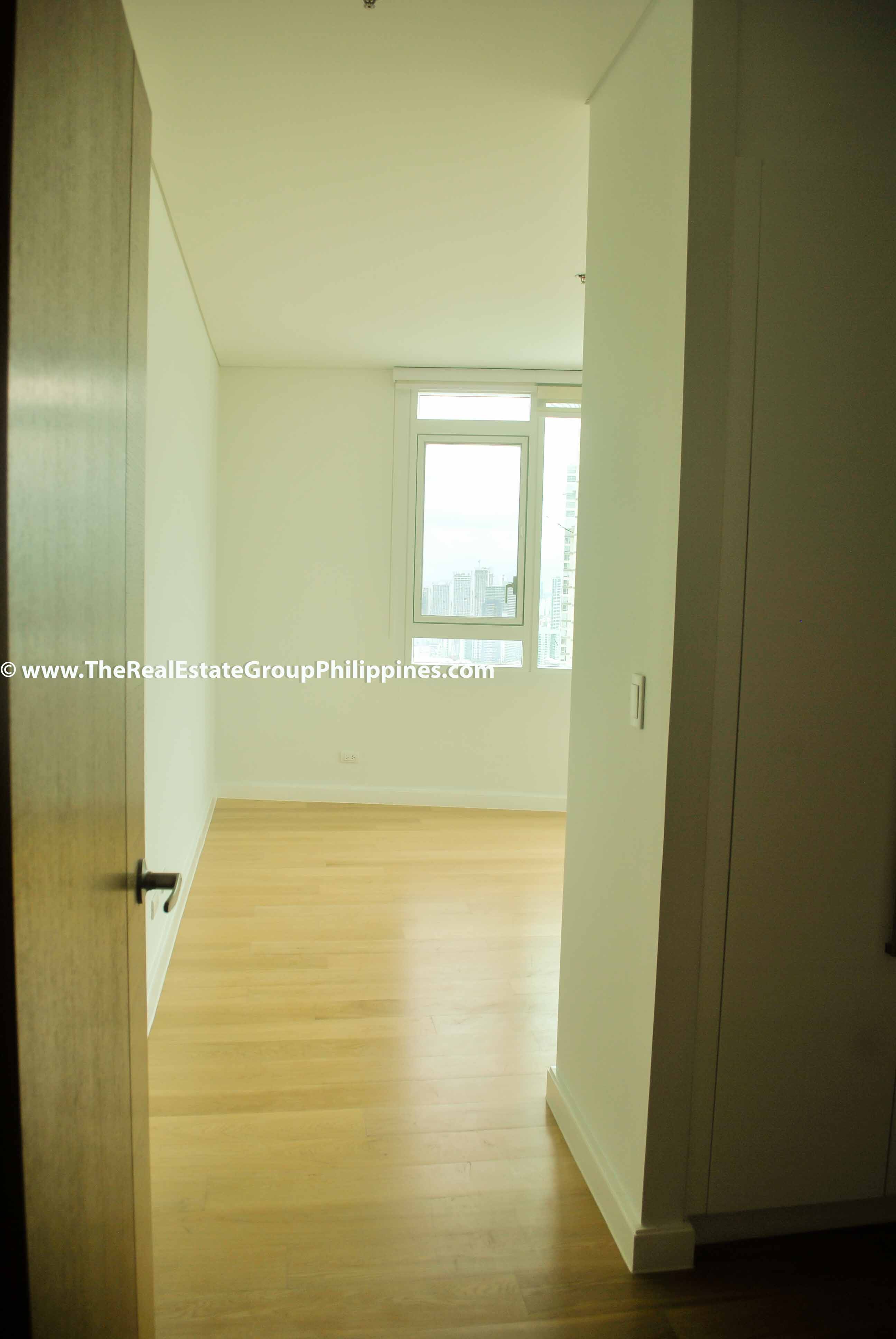 3BR For Sale Park Terraces Point Tower 54B-42