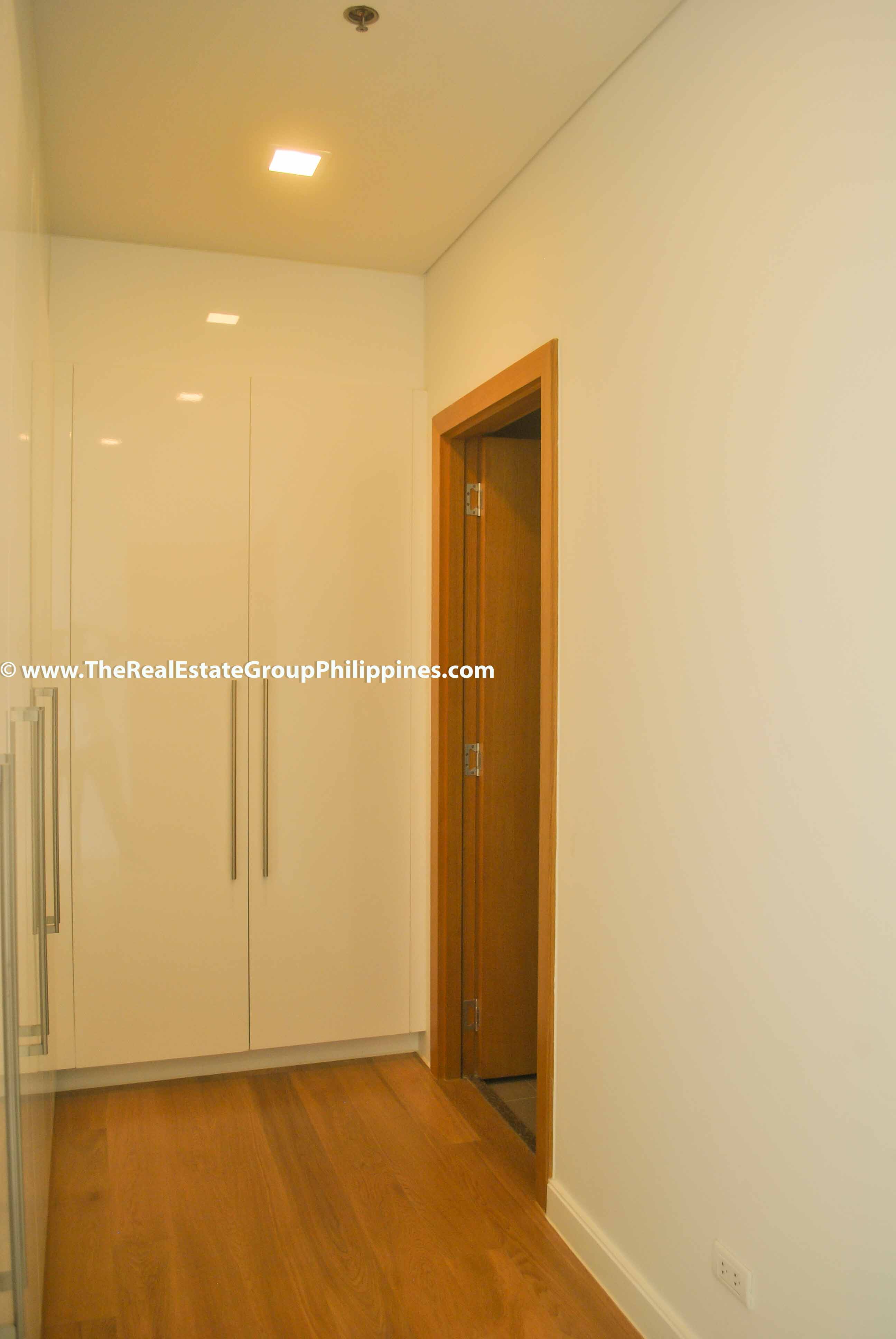 3BR For Sale Park Terraces Point Tower 54B-45