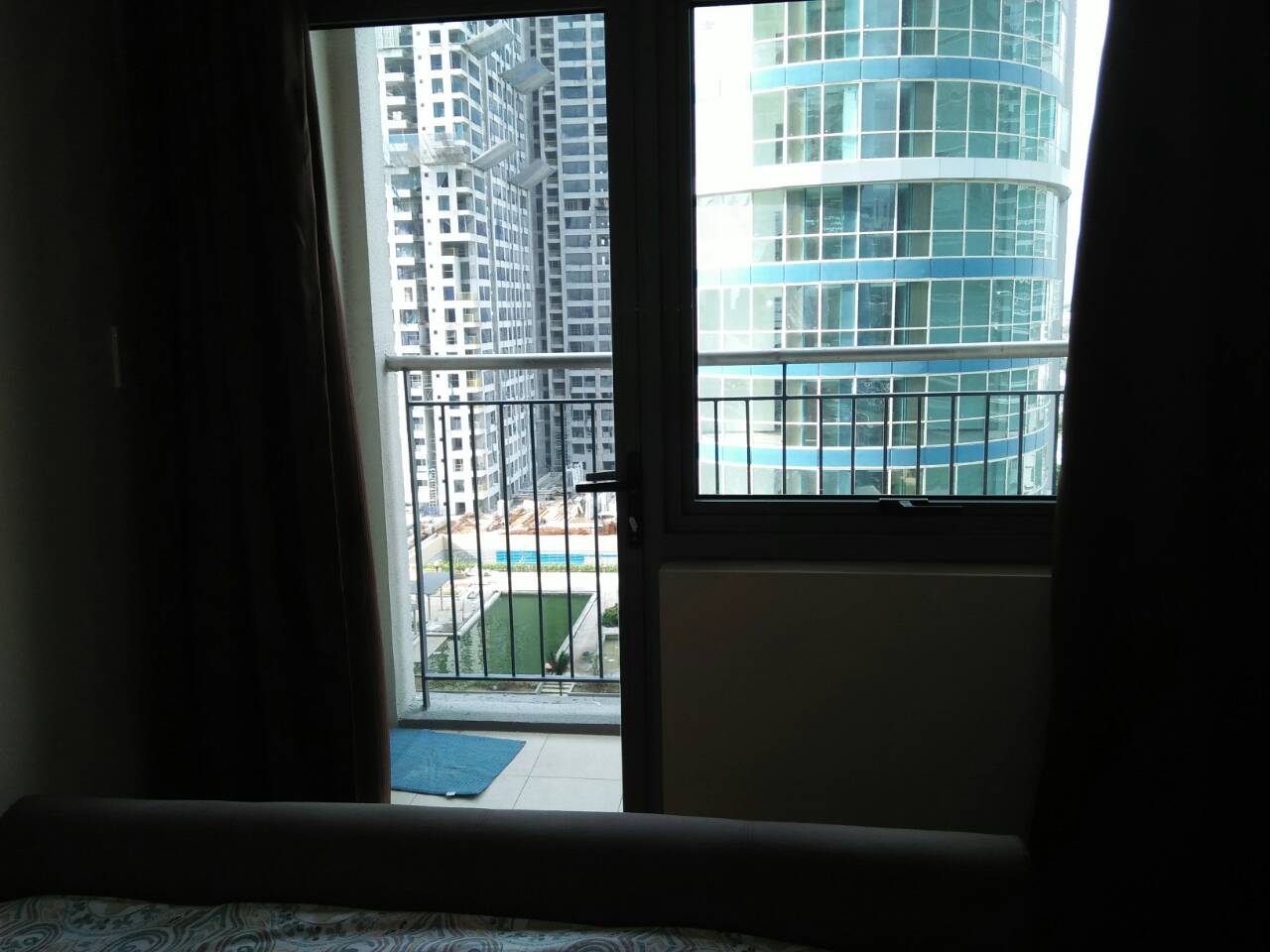 2BR Condo For Rent, Parkwest Balcony View 1