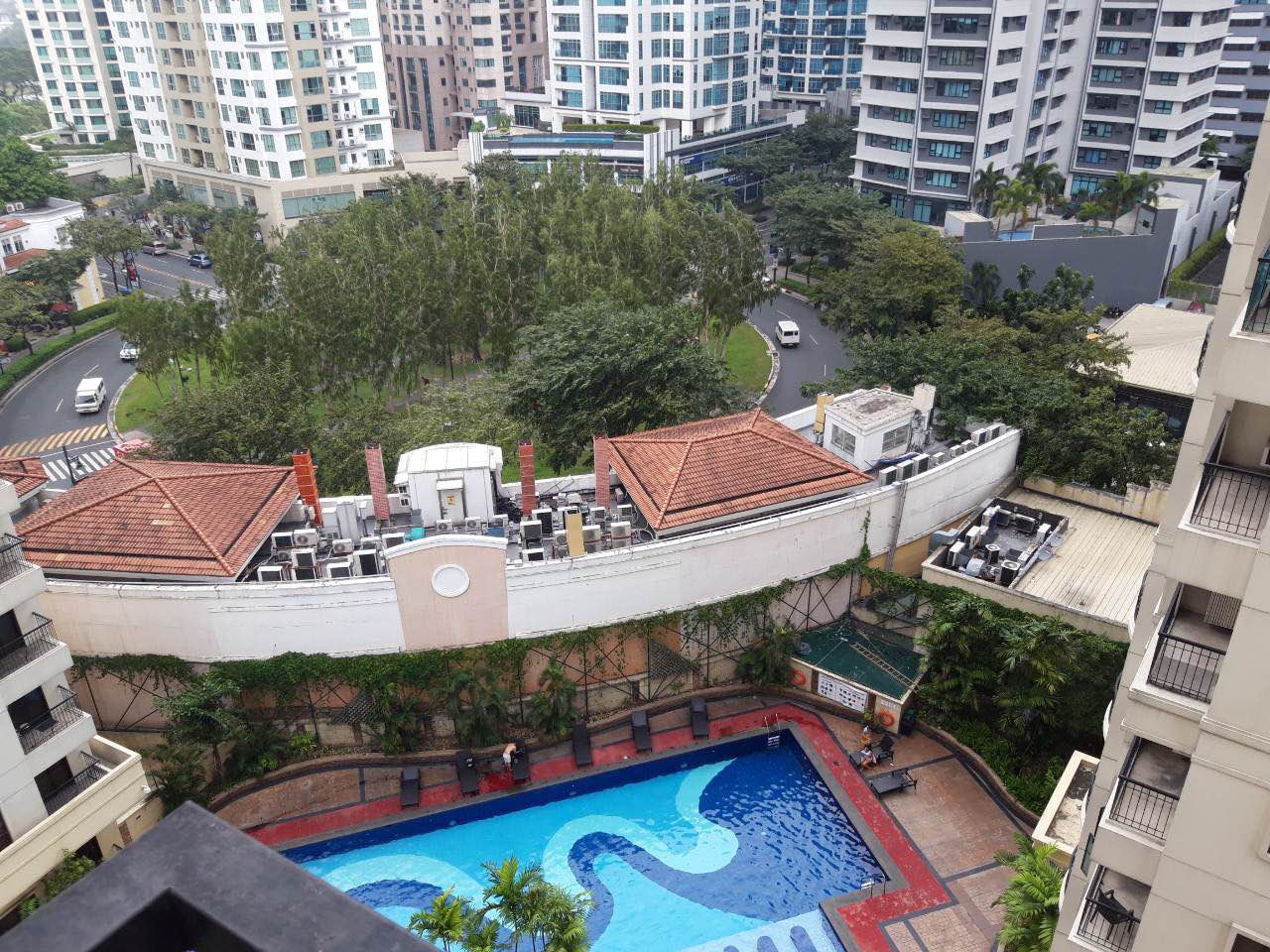 1 Bedroom Condo For Sale, Forbeswood Heights, BGC Bathroom Top View
