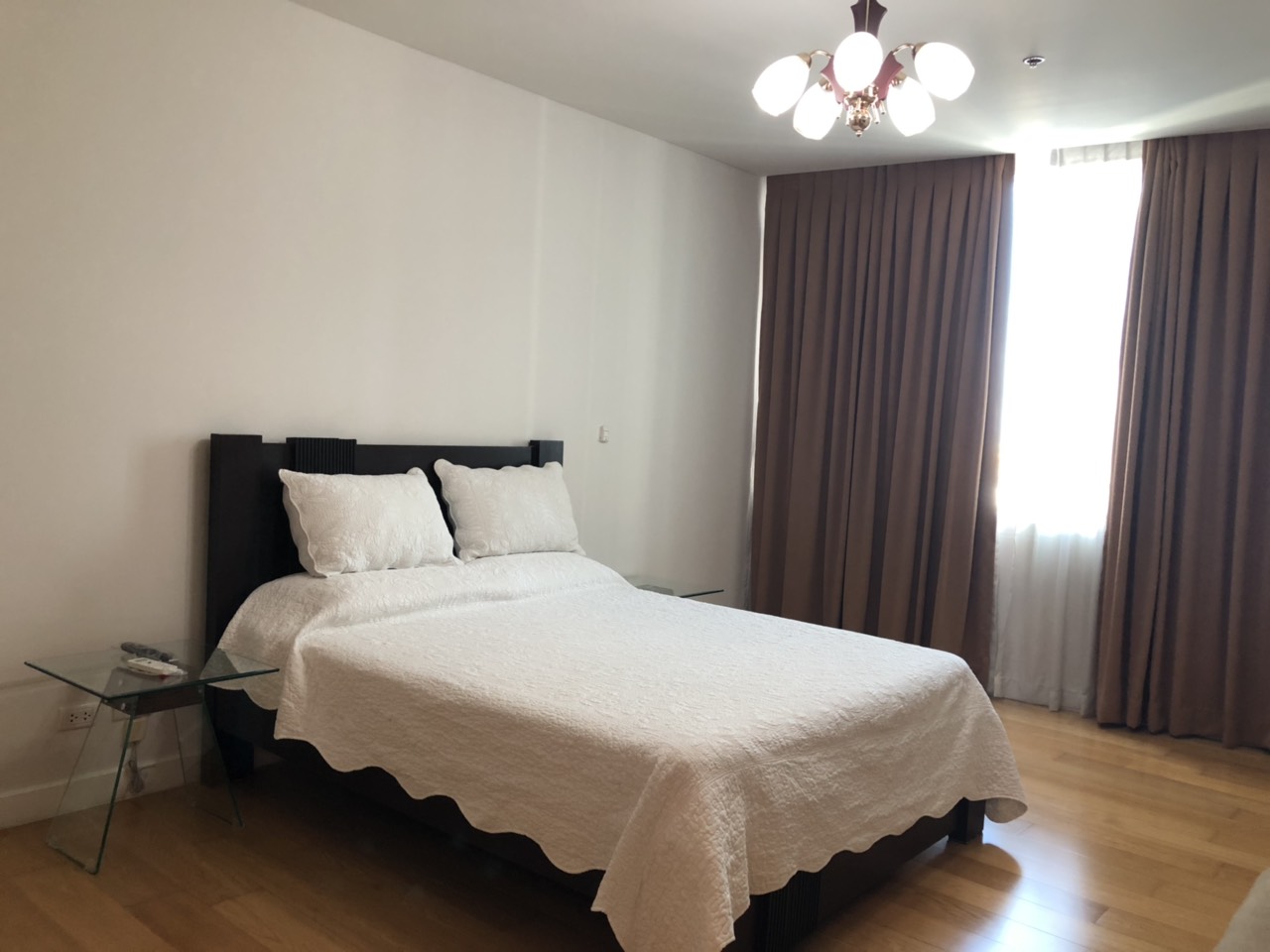 1BR Condo For Rent, Park Terraces, Makati City