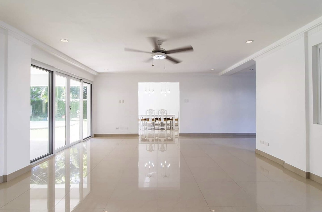 4 Bedrooms House For Lease, Ayala Alabang 15