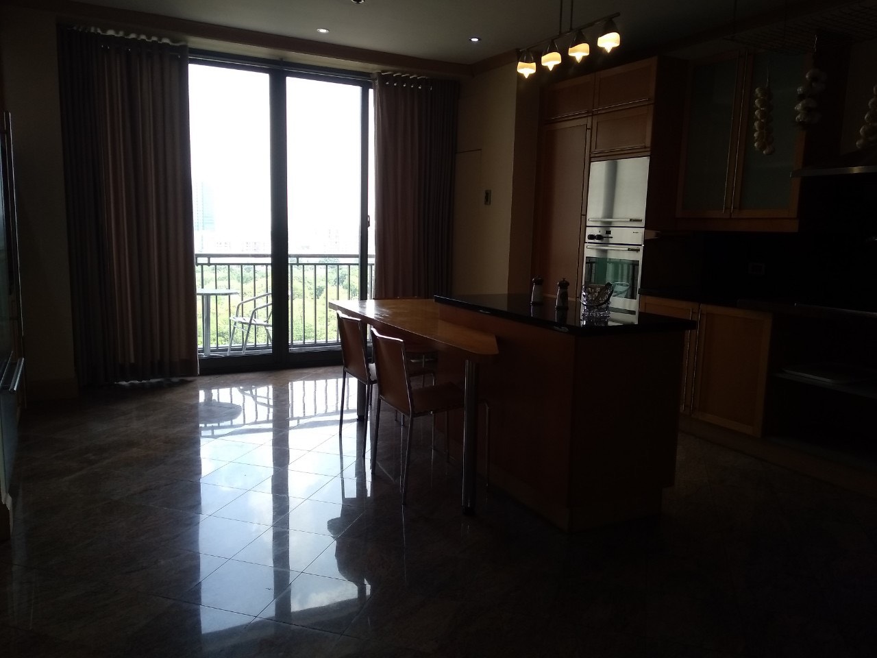 3BR Condo For Lease, Essensa Lawton, BGC 24