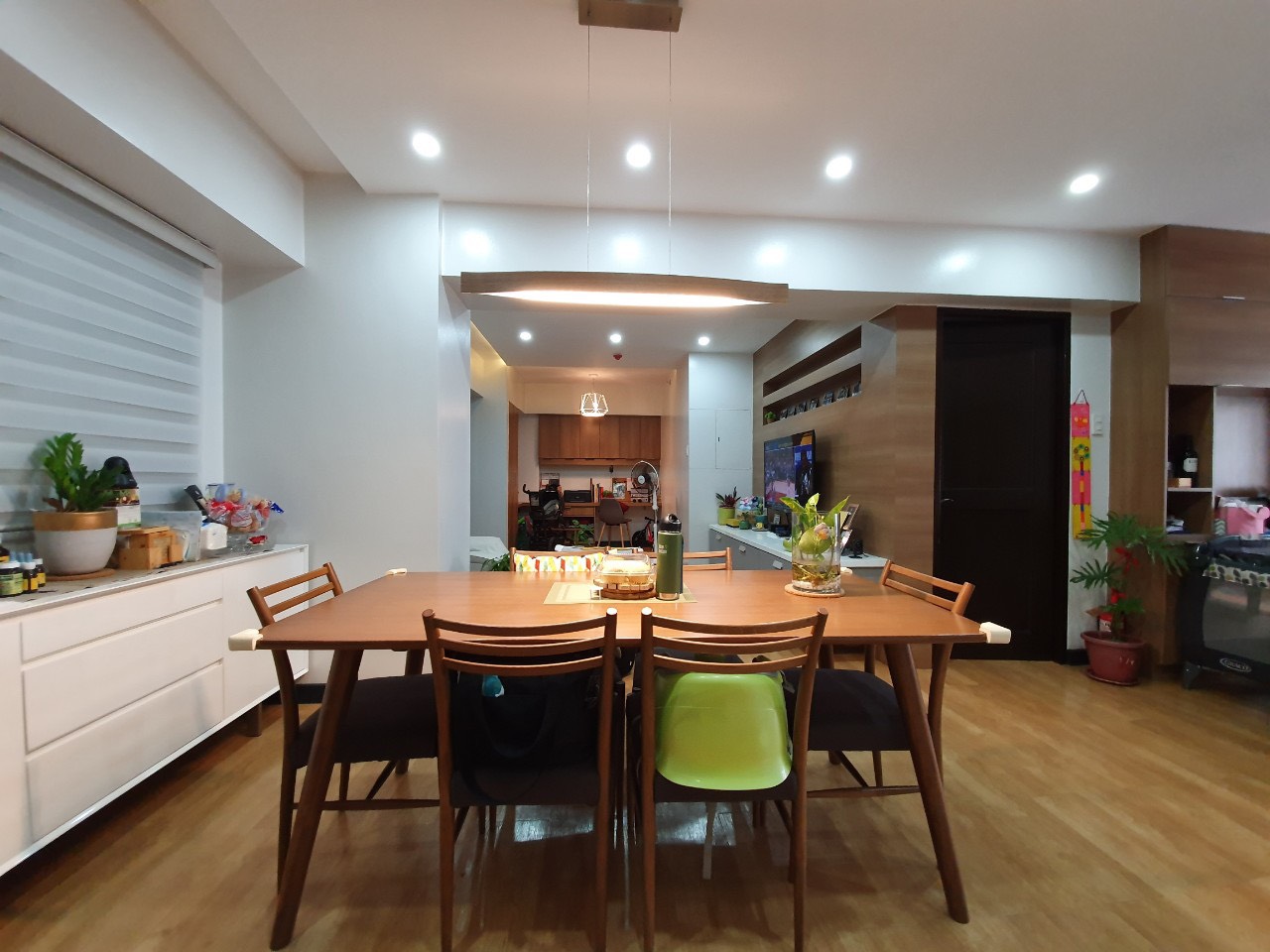 2BR Condo For Sale, Royal Palm Residences, Acacia Estate 6