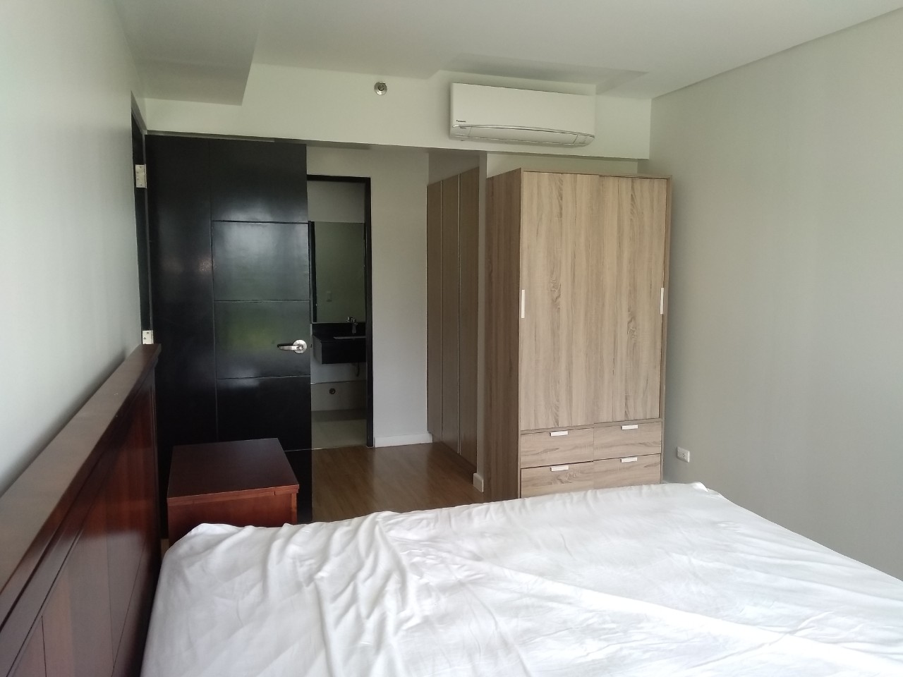 3BR Condo For Lease, The Sequoia at Two Serendra 8