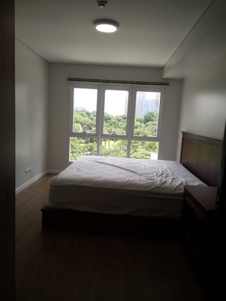 3BR Condo For Lease, The Sequoia at Two Serendra 7