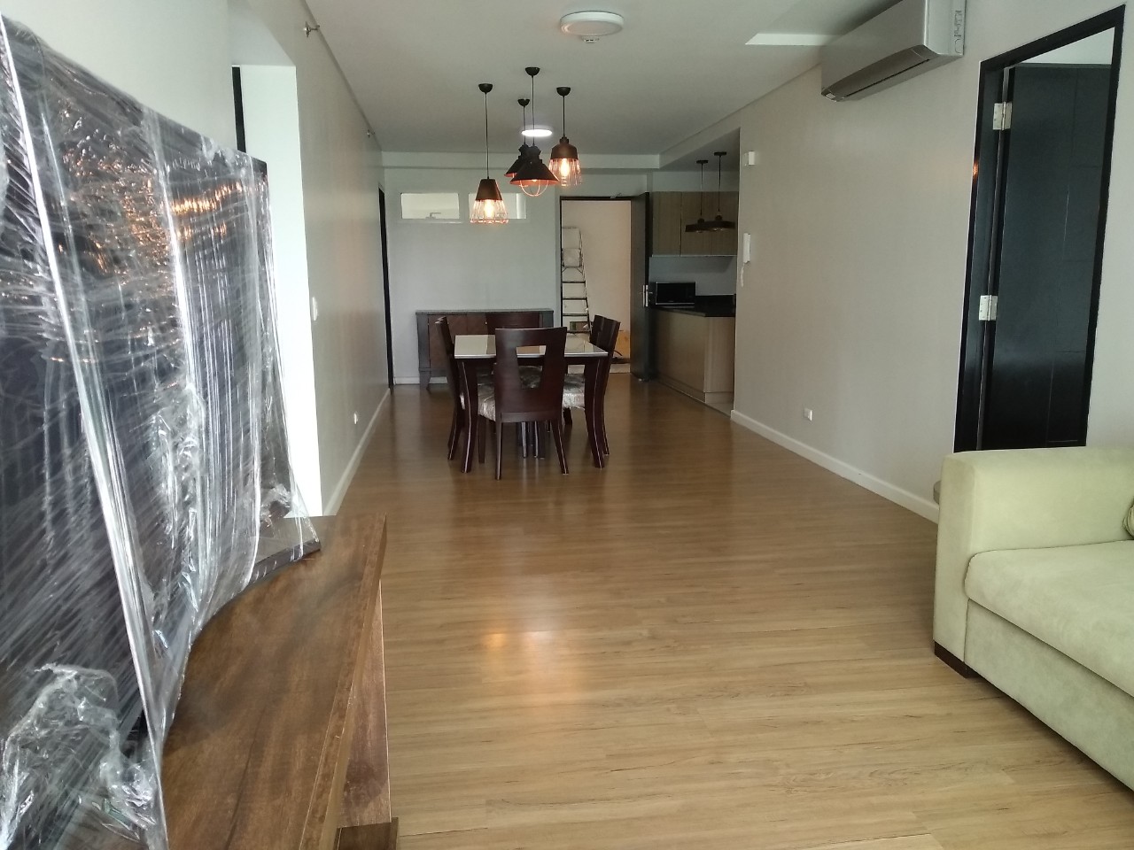 3BR Condo For Lease, The Sequoia at Two Serendra 1