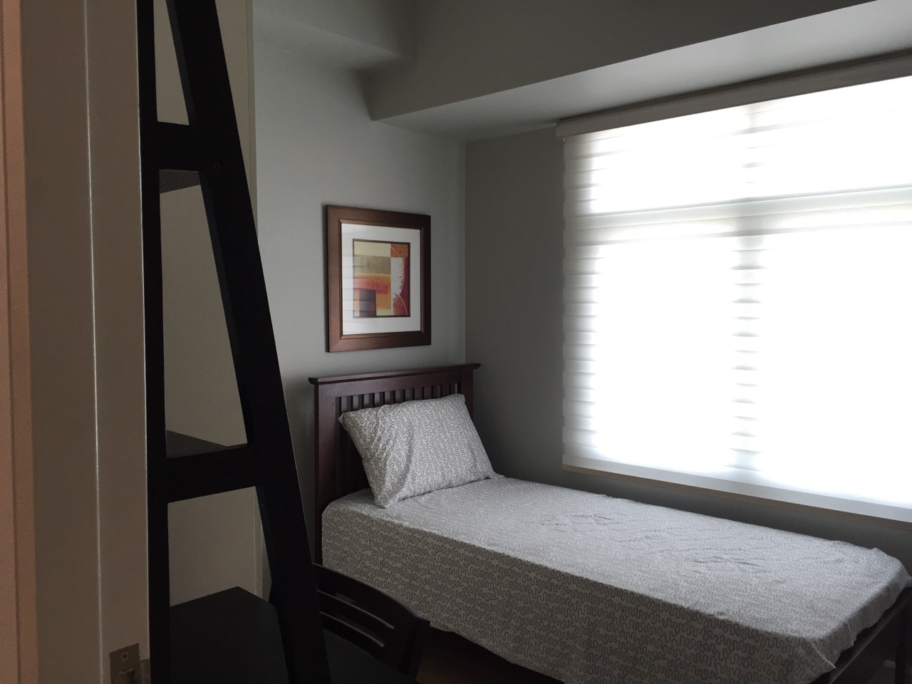 2BR Condo For Rent, Red Oak at Two Serendra, Taguig City
