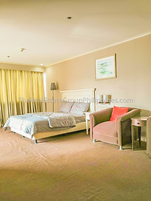 1BR Condo For Sale Oxford Suites Makati ₱4.5M (5 of 7)