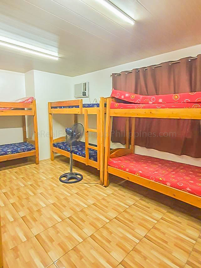 Makati Dormitory Floor For Sale, Brgy. Poblacion, Makati City (1 of 15)