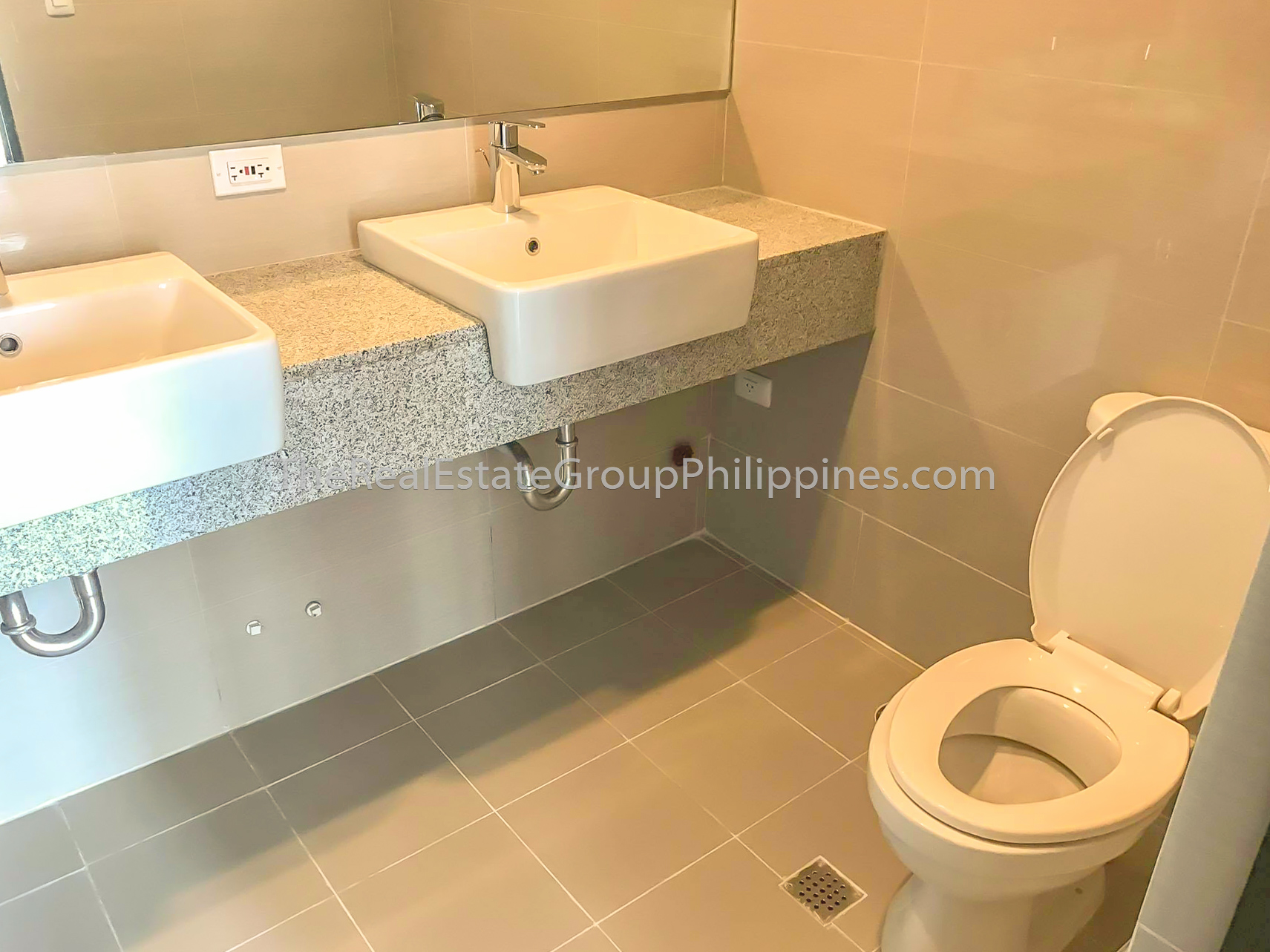 3BR Condo For Sale, Uptown Parksuites, BGC-17