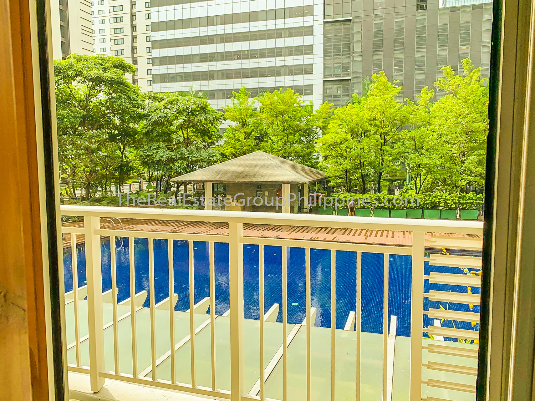 3BR Condo For Rent, Narra Tower, One Serendra, BGC (9 of 16)