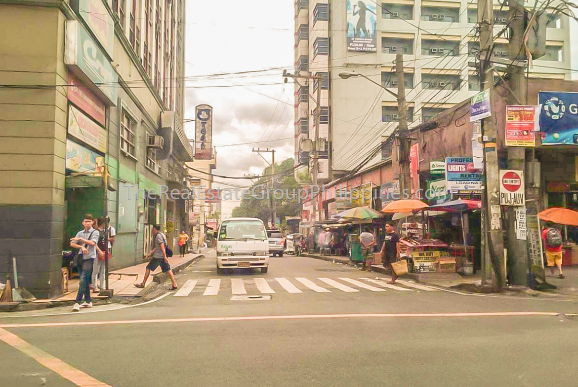 Minimalist Apartment For Sale In Cubao Quezon City for Small Space