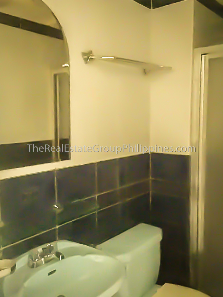 Studio Condo For Sale BSA Suites Makati 7.8M (11 of 11)