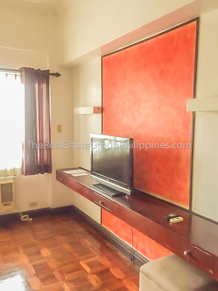 Studio Condo For Sale BSA Suites Makati 7.8M (3 of 11)