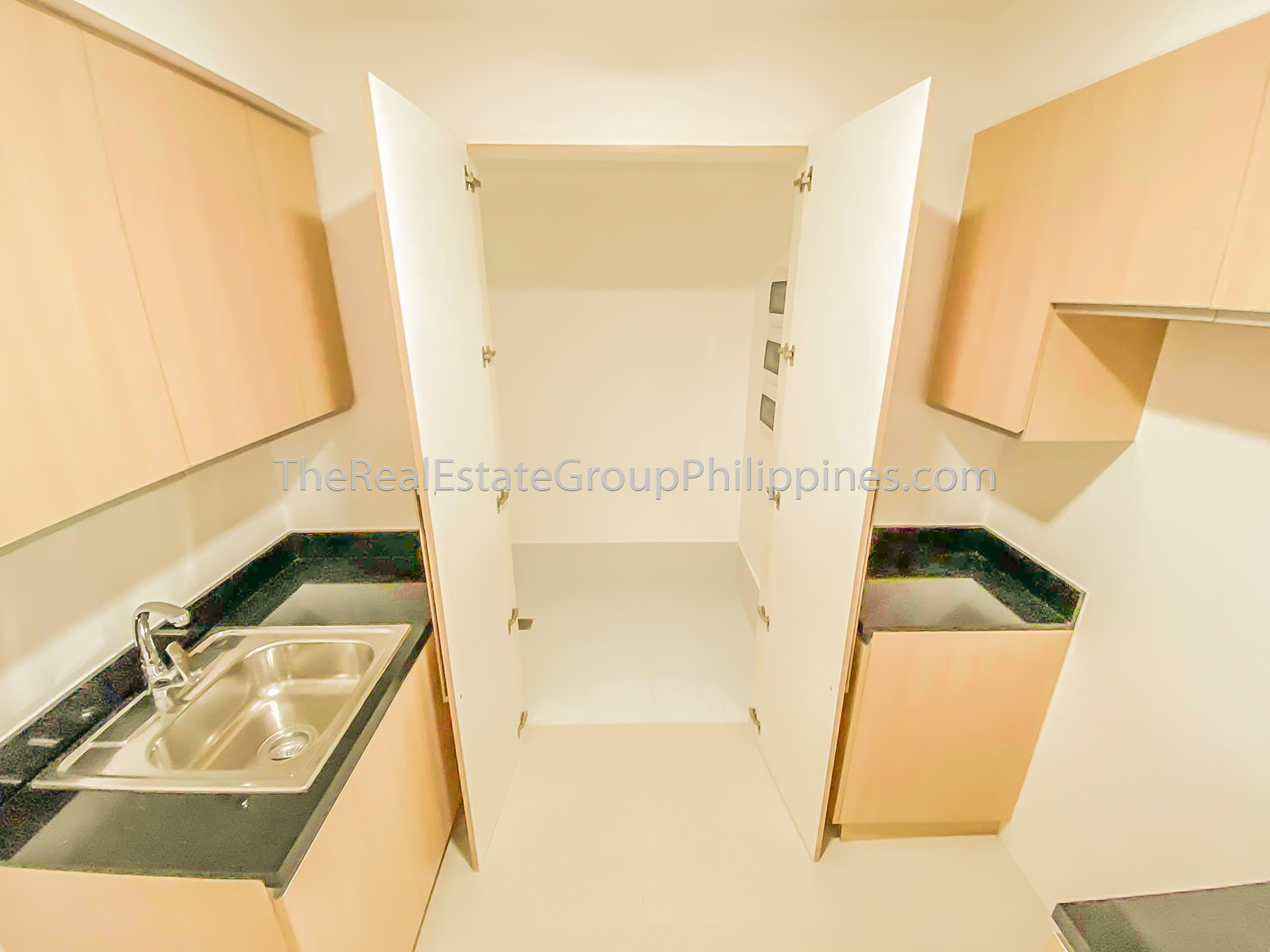 1BR Condo For Rent Lease The Veranda Arca South (5 of 12)