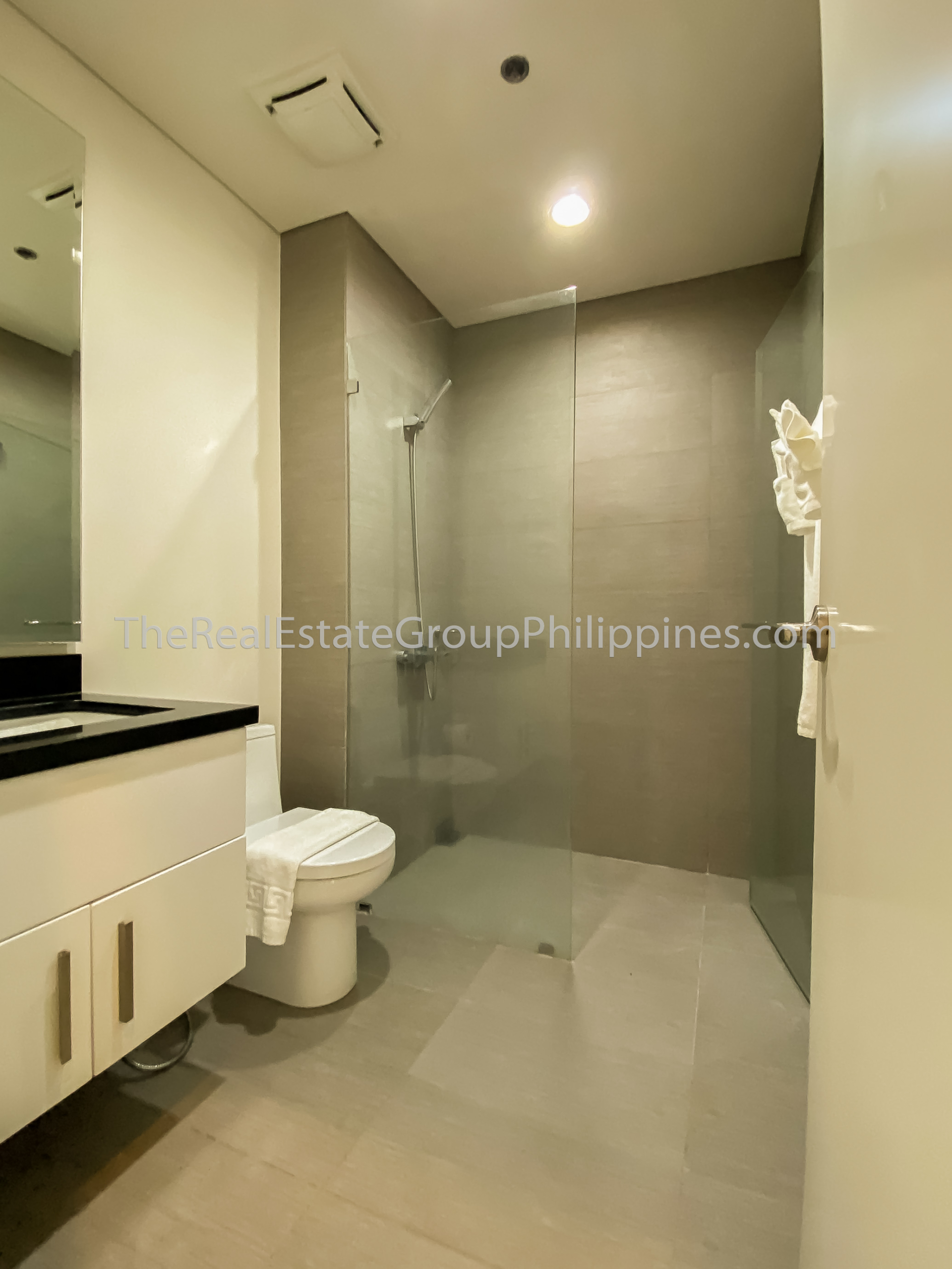 1BR Condo For Rent, Arya Residences, Tower 1, BGC - ₱75K Per Month-3