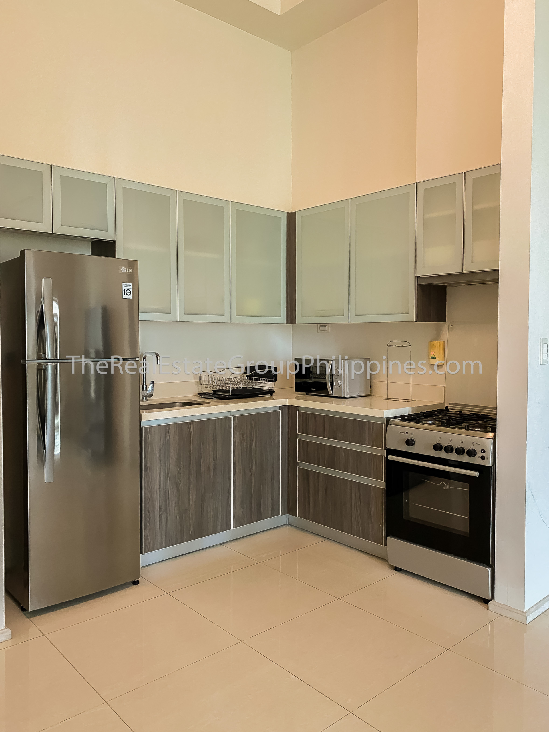 1BR Condo For Rent, Arya Residences, Tower 1, BGC - ₱75K Per Month-9