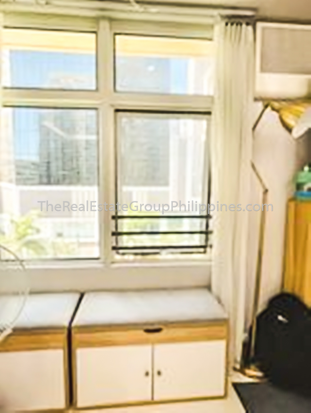 3BR Condo For Sale Encino Two Serendra 27M-1