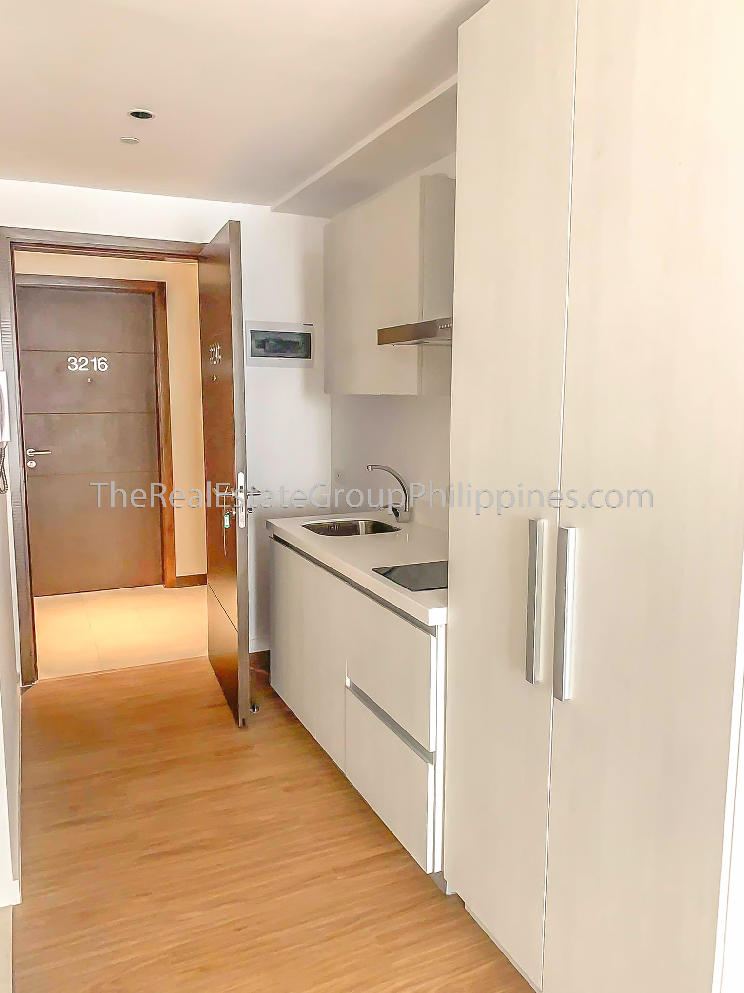 Studio Condo For Sale Novotel Acqua Residences Mandaluyong-2