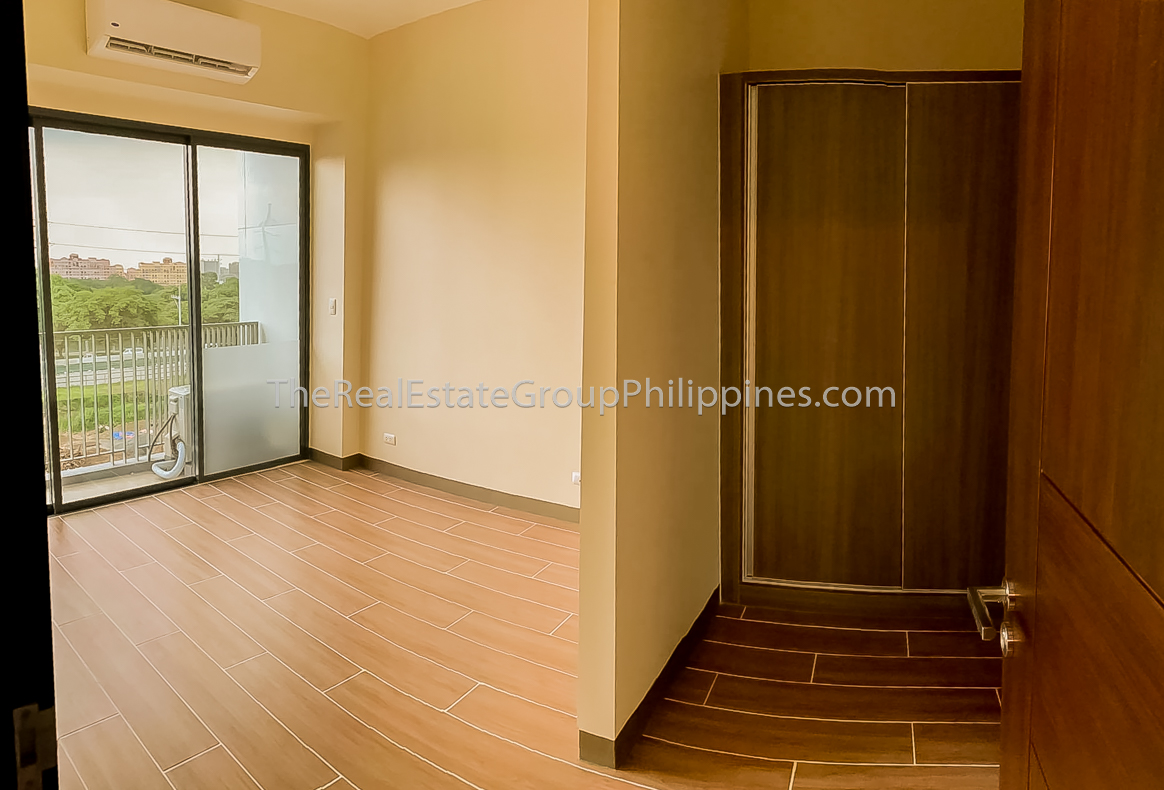 3BR For Rent Lease St Moritz McKinley West Taguig-11