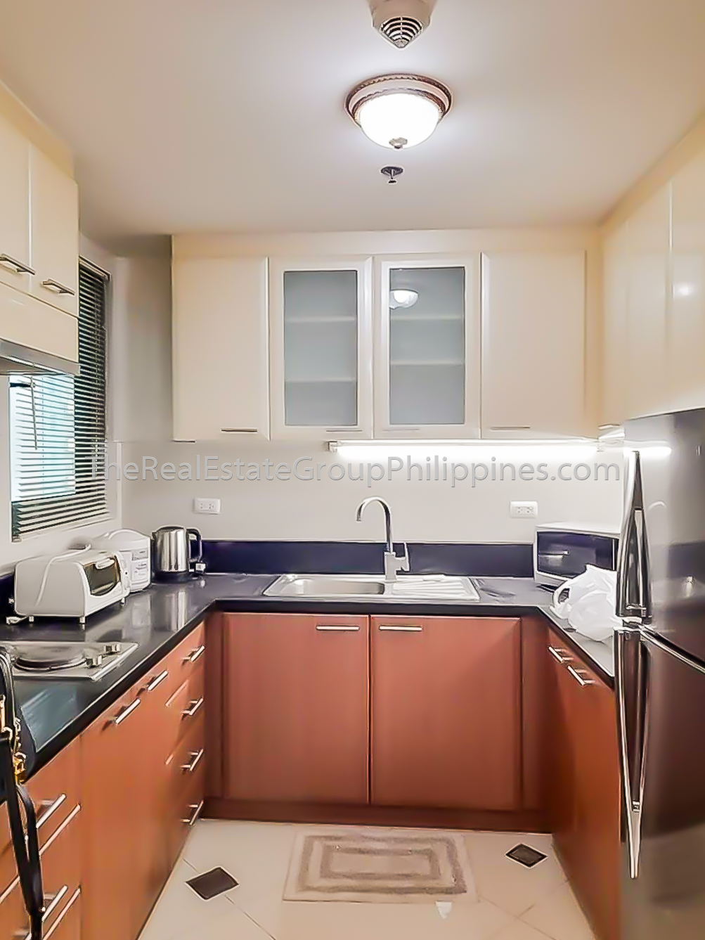 1BR Condo For Rent, 8 Forbestown Road, BGC 40K-5