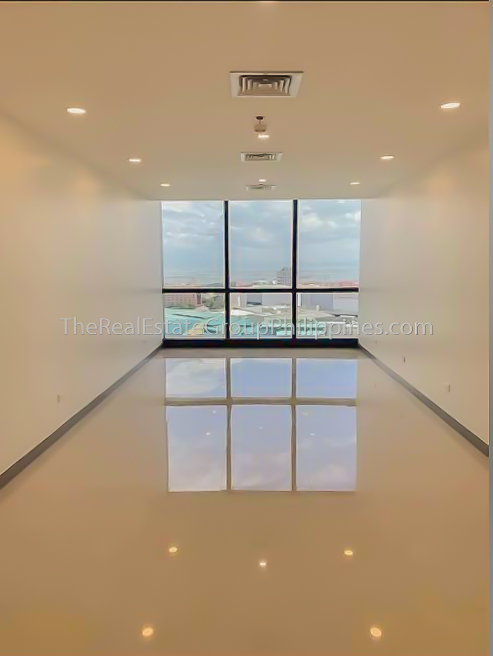 40 Sqm Office Space For Rent, Parkway Corporate Center, Filinvest Alabang, Muntinlupa City-2