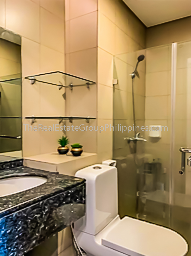 One Bedroom For Lease Park West BGC3
