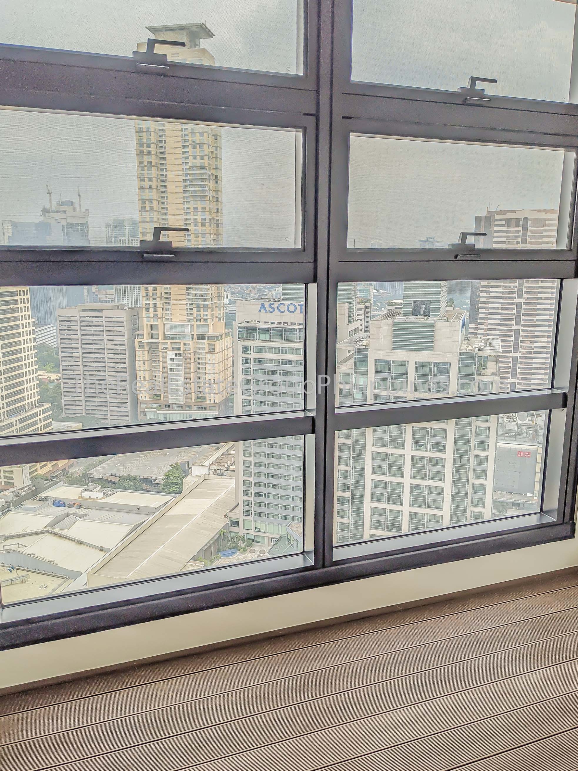 2BR Condo For Rent Legazpi Village Makati4