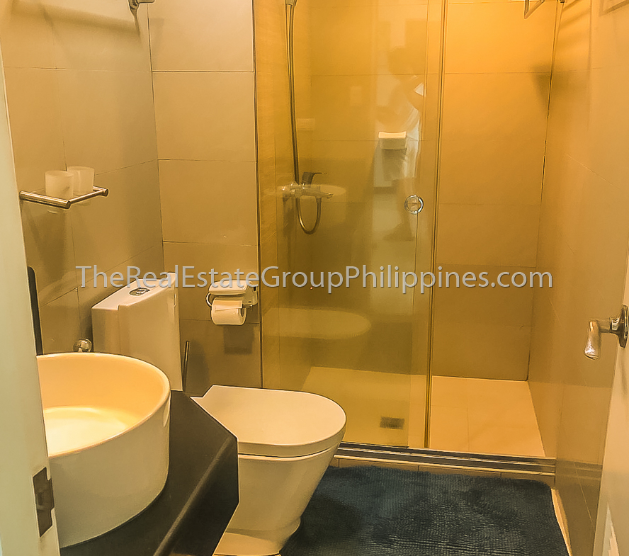 2BR Condo For Lease 8 Forbestown Road BGC Taguig