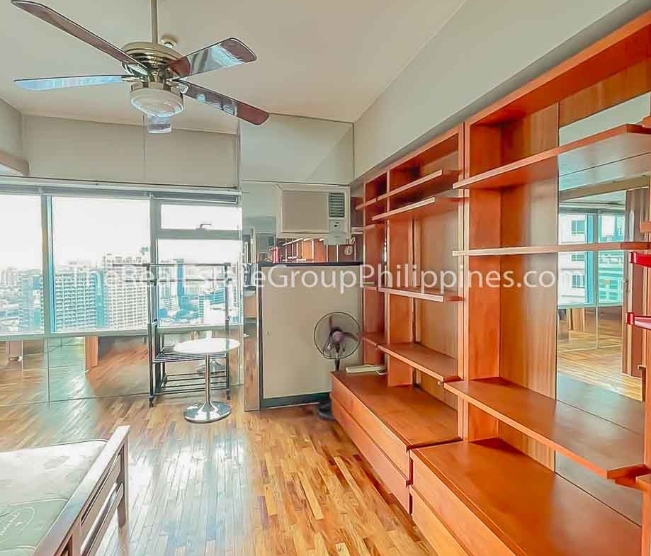 1BR Condo For Rent, One Legaspi Park, Makati City (7 of 16)