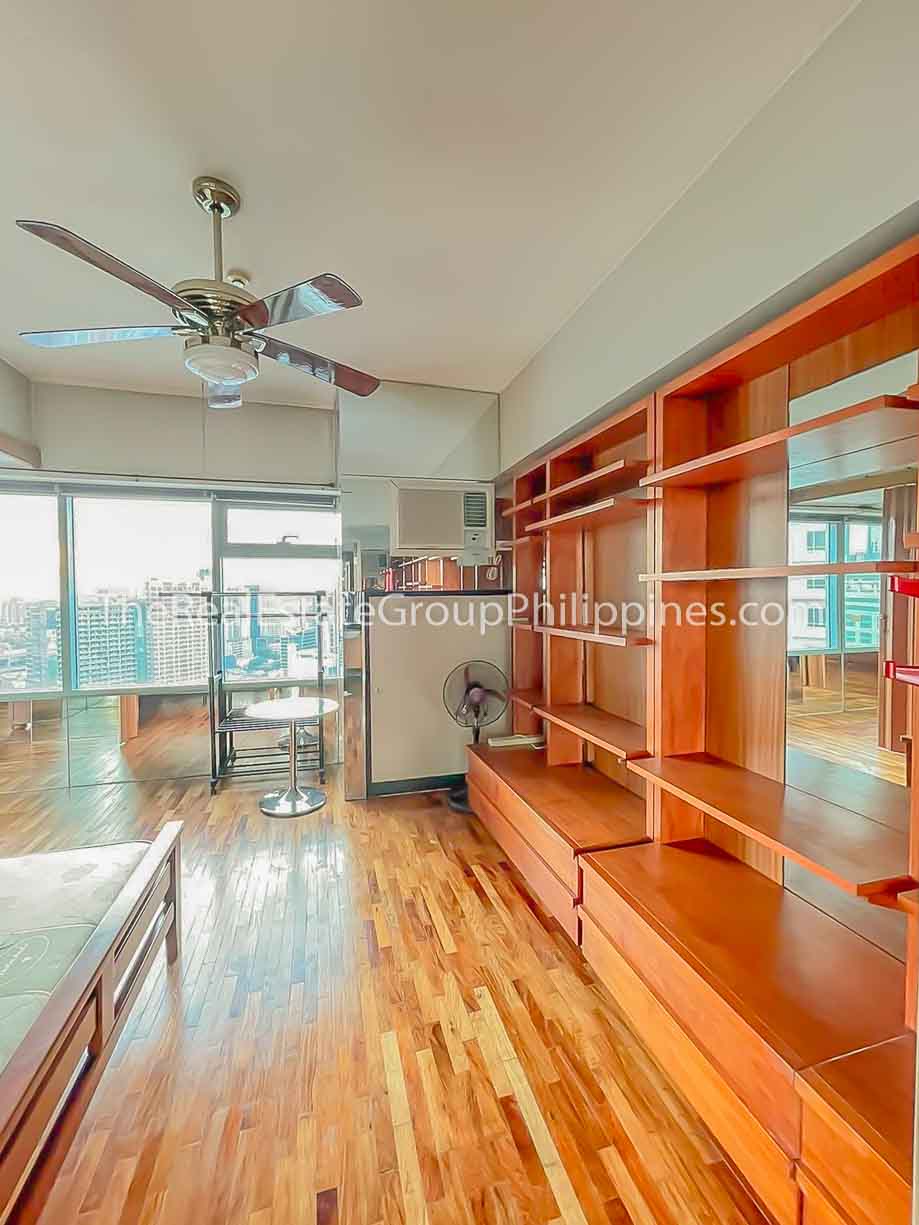 1BR Condo For Rent, One Legaspi Park, Makati City (7 of 16)