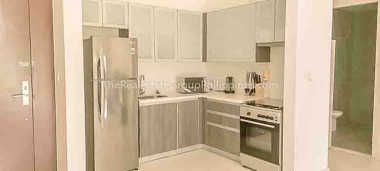 1BR Condo For Rent, Arya Residences, Tower 1, BGC-304-11