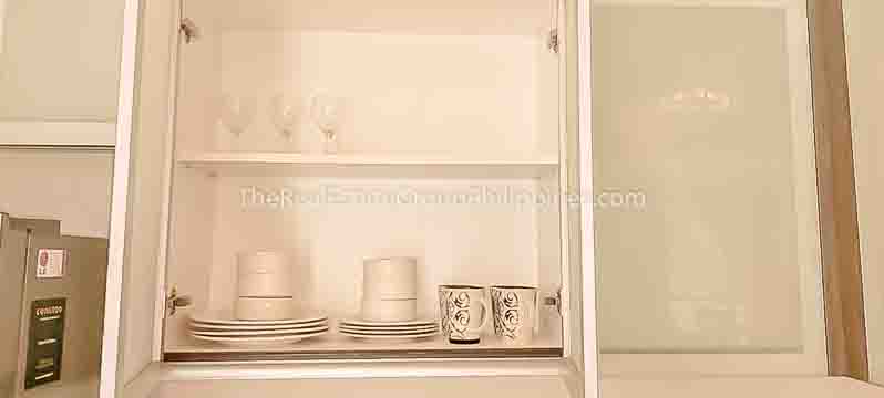 1BR Condo For Rent, Arya Residences, Tower 1, BGC-304-2