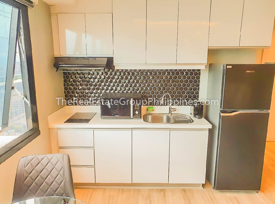 1 Bedroom For Sale Bonifacio Global City