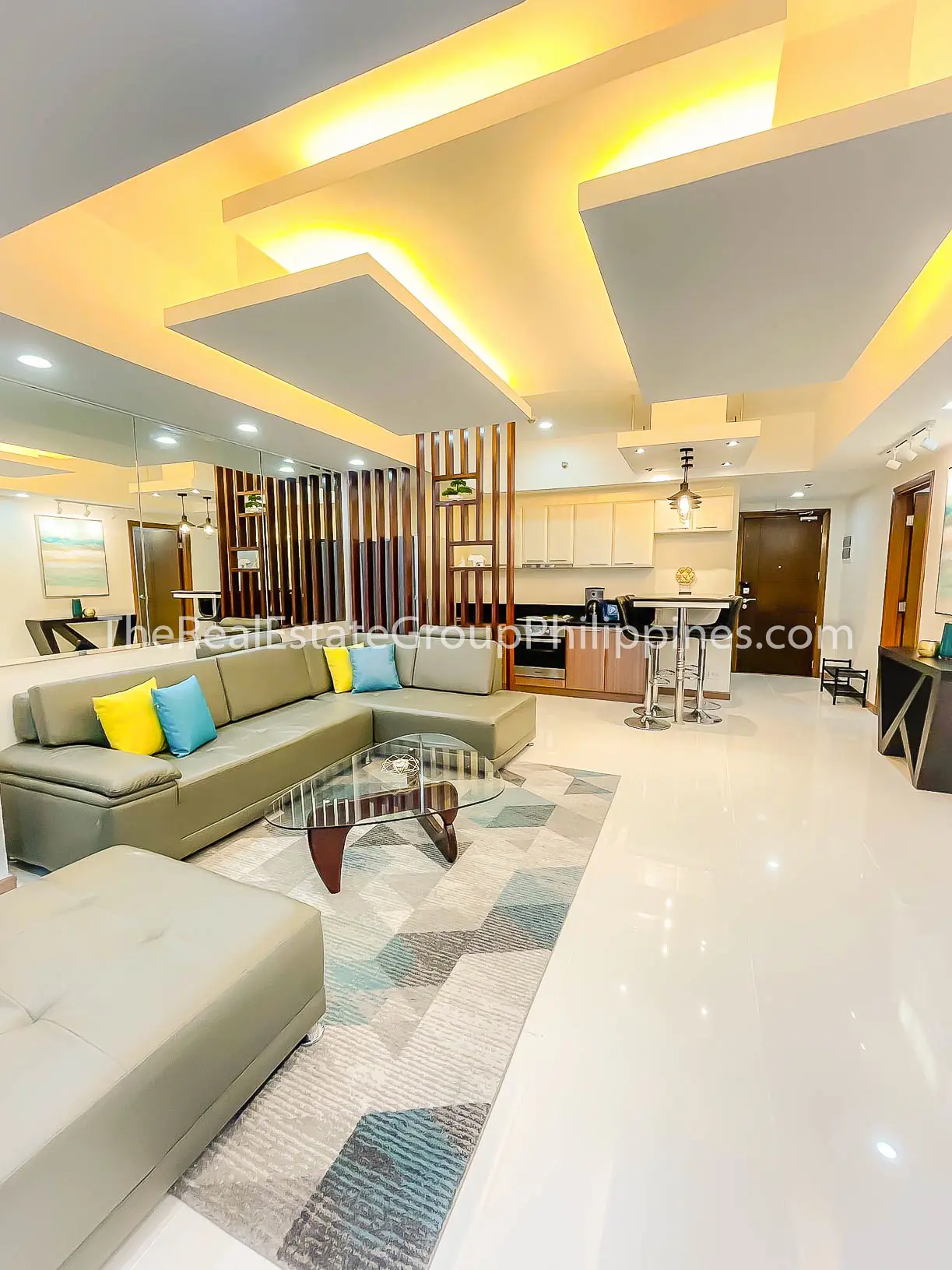 2BR Condo For Sale Venice Residences Alessandro McKinley Hill Taguig