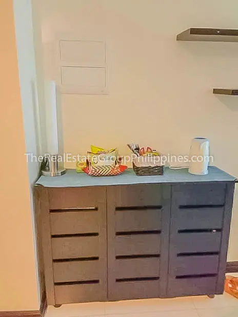 One Bedroom Condo For Sale Bonifacio Global City